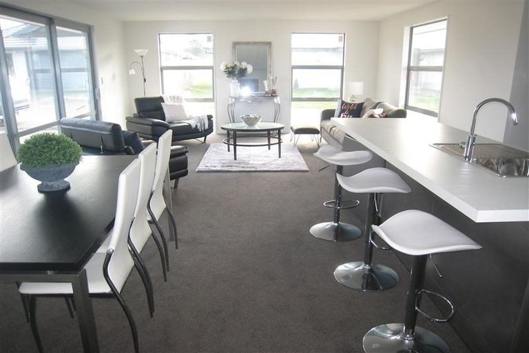 Photo of property in 11 Shale Court, Rolleston, 7614