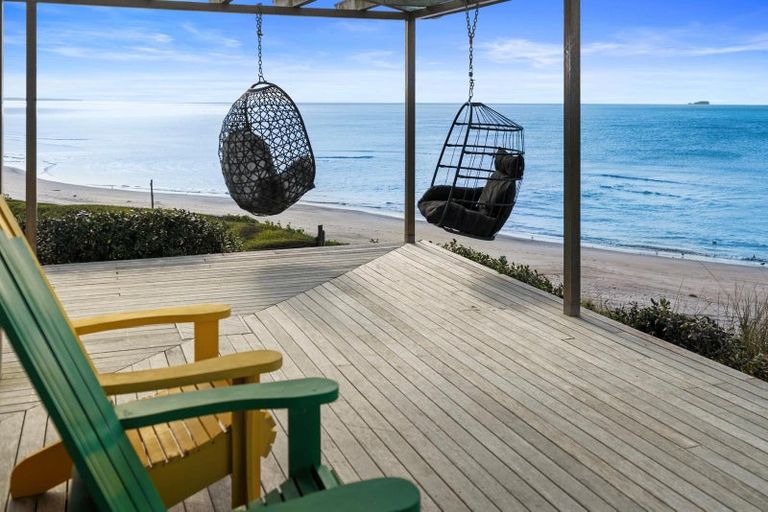 Photo of property in 643 Pukehina Parade, Pukehina, Te Puke, 3189