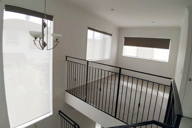 Photo of property in 18 Lake Drive, Karaka, Papakura, 2113