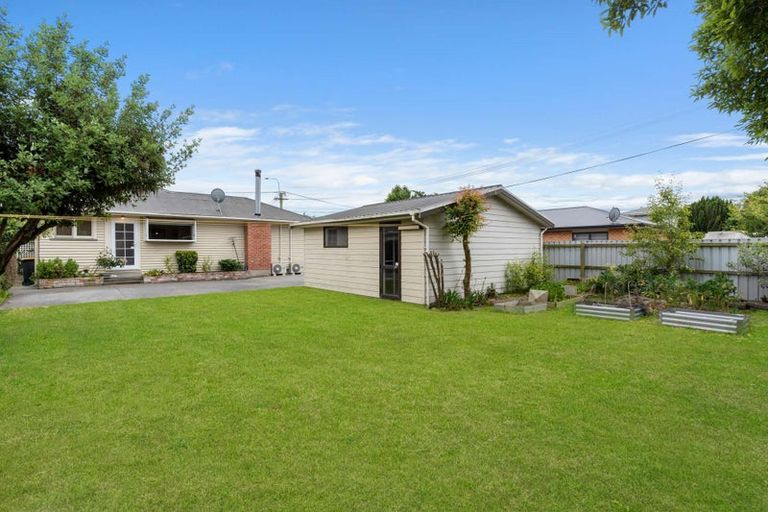 Photo of property in 196 Grahams Road, Burnside, Christchurch, 8053