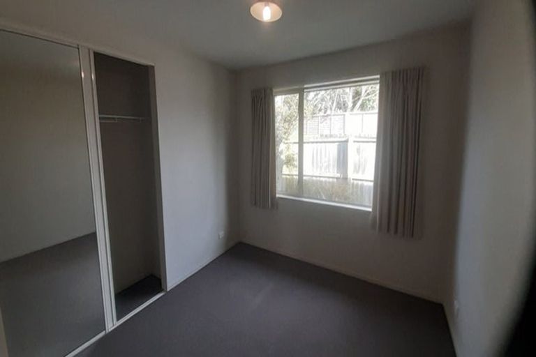 Photo of property in 8 Dunsford Close, Halswell, Christchurch, 8025