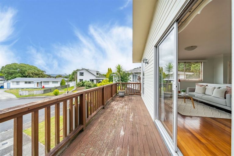 Photo of property in 1/20 Dakota Grove, Totara Park, Upper Hutt, 5018