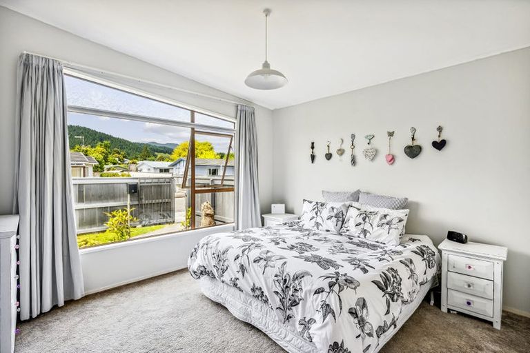 Photo of property in 18 Sunshine Avenue, Paraparaumu, 5032