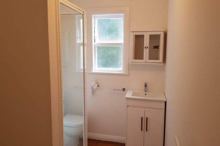 Photo of property in 77 Wilton Road, Wilton, Wellington, 6012