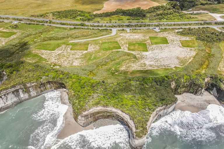 Photo of property in 994b Cape Foulwind Road, Cape Foulwind, 7892