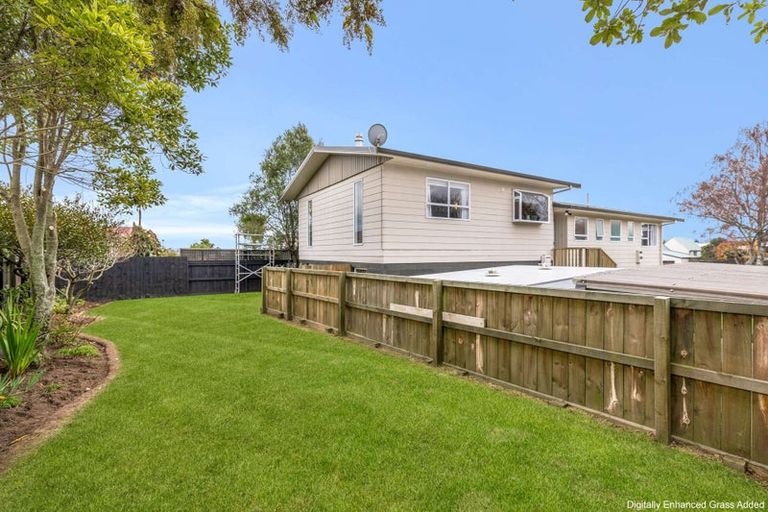 Photo of property in 3 Waitawa Place, Lynmore, Rotorua, 3010