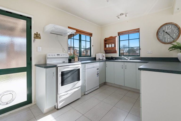 Photo of property in 19 Cook Street, Gate Pa, Tauranga, 3112