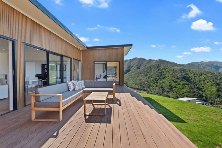 Photo of property in 99 Downing Street, Crofton Downs, Wellington, 6035