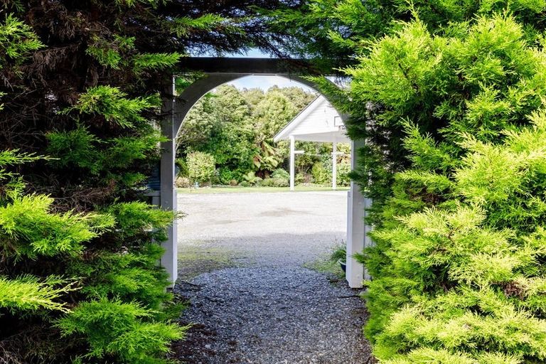 Photo of property in 84 Maori Creek Road, Marsden, Greymouth, 7872