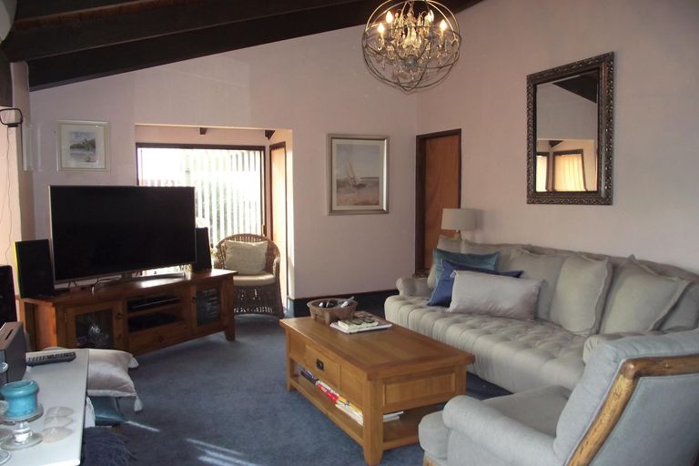 Photo of property in 15a Mayor View Terrace, Waihi Beach, 3611