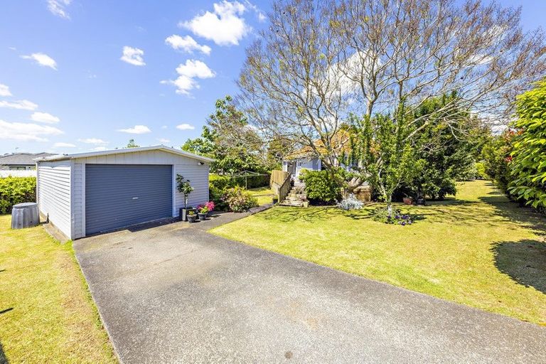 Photo of property in 49 Porchester Road, Papakura, 2110