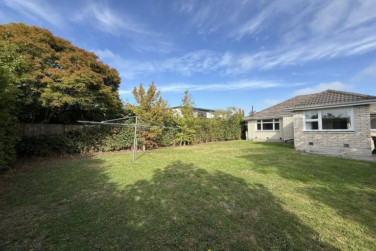 Photo of property in 25 Lothian Street, Ilam, Christchurch, 8041