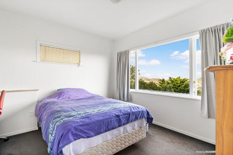 Photo of property in 19 Breton Grove, Kingston, Wellington, 6021