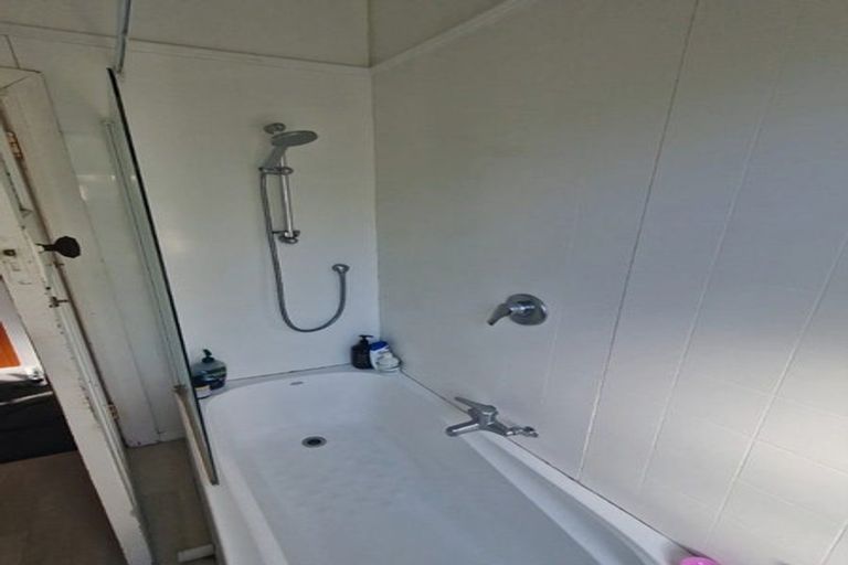 Photo of property in 44 Mount Pleasant Road, Aro Valley, Wellington, 6012