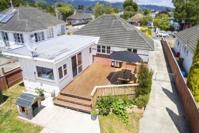 Photo of property in 7 Raukawa Grove, Trentham, Upper Hutt, 5018