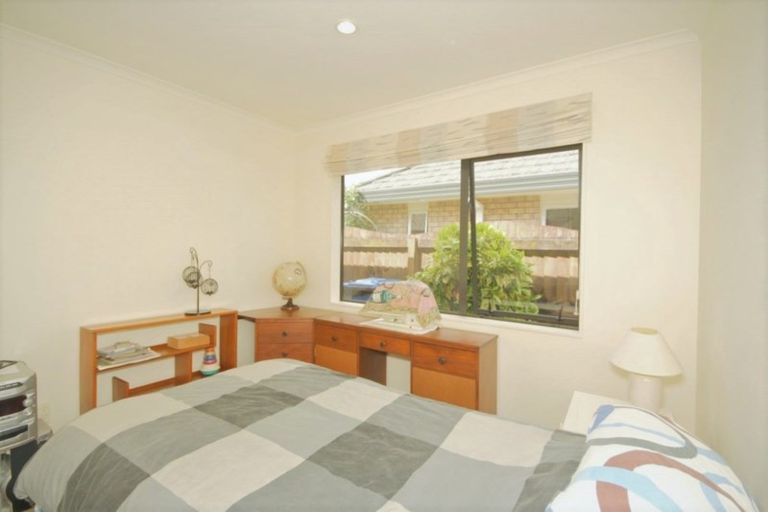 Photo of property in 11 Homewood Avenue, Levin, 5510