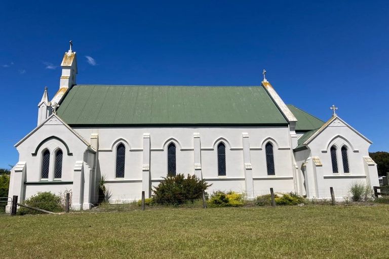 Photo of property in 24 Thackeray Street, Saint Andrews, 7988