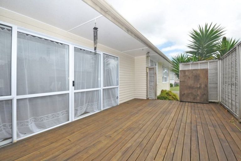 Photo of property in 51 Eastburn Street, Papakura, 2110