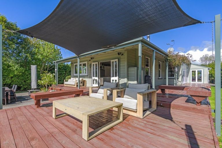 Photo of property in 236 Kelvin Grove Road, Kelvin Grove, Palmerston North, 4470