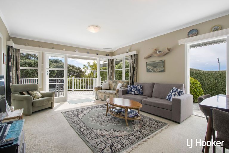 Photo of property in 1 Hinemoa Road, Waihi Beach, 3611