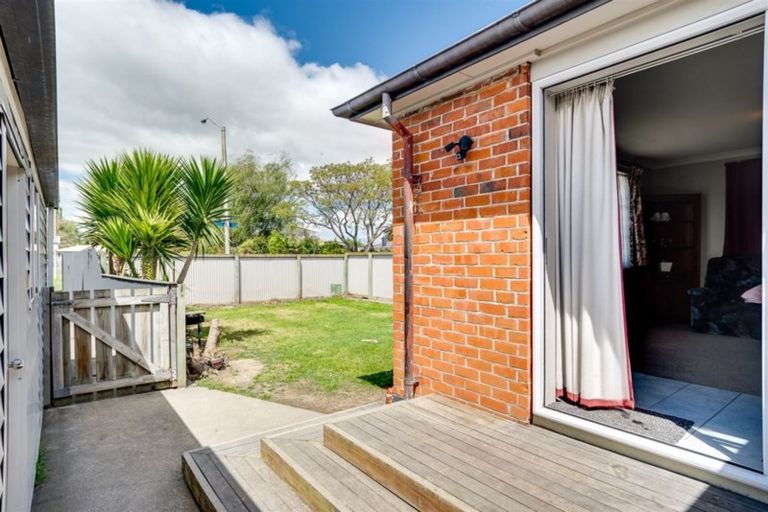Photo of property in 130 Nuffield Avenue, Marewa, Napier, 4110