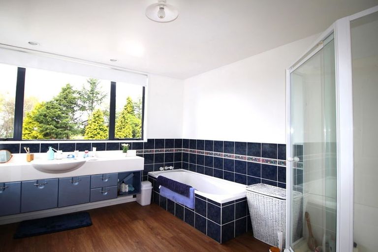 Photo of property in 56 Weston Road, Waiareka Junction, Oamaru, 9401