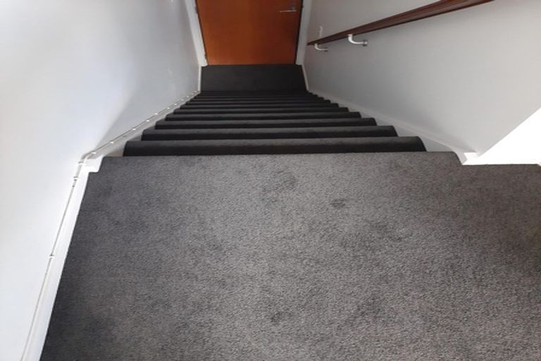 Photo of property in Metro Apartments, 22/220 Thorndon Quay, Pipitea, Wellington, 6011