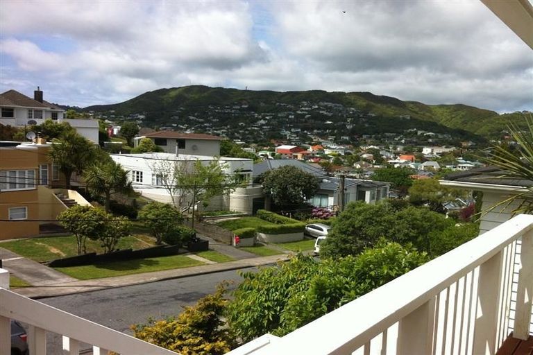 Photo of property in 13 David Crescent, Karori, Wellington, 6012