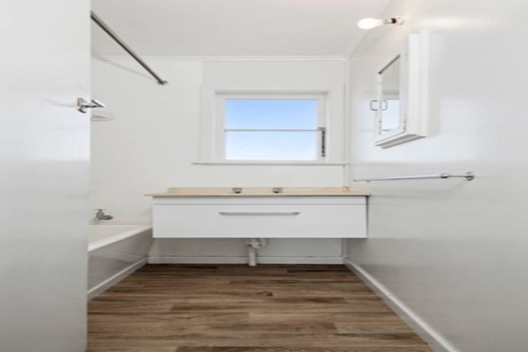 Photo of property in 20 Rakino Drive, Kerepehi, Paeroa, 3671