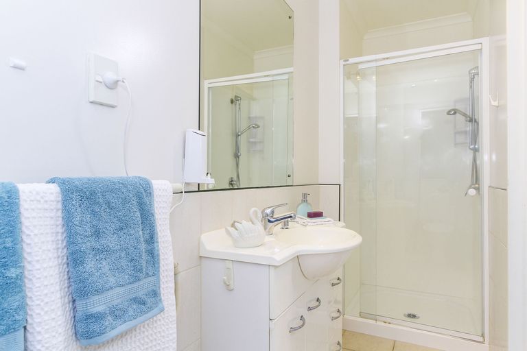 Photo of property in 28 Carnelian Court, Westgate, Auckland, 0614