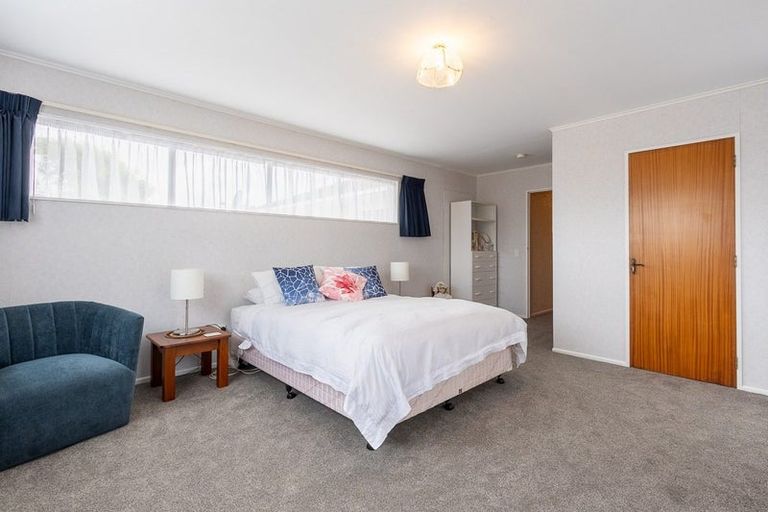 Photo of property in 15 Belvedere Avenue, Waikanae, 5036