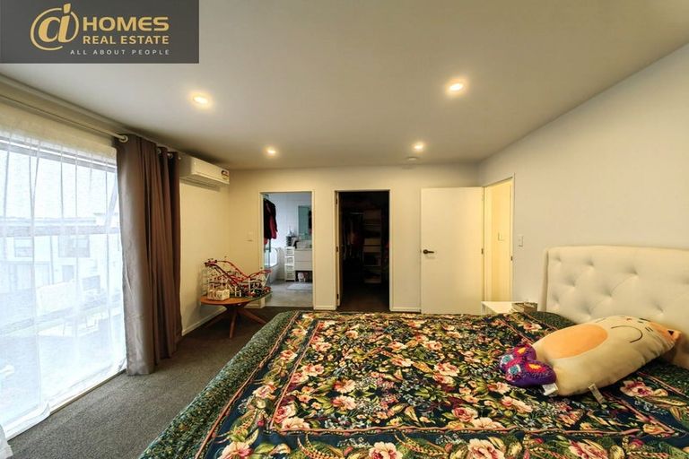 Photo of property in 24 Tihema Lane, Westgate, Auckland, 0614