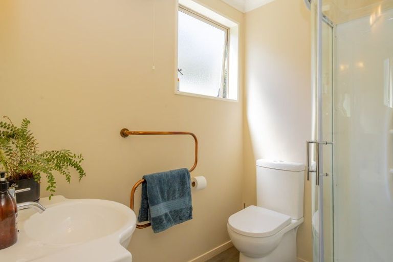 Photo of property in 11 Mcdonnell Road, Arrowtown, 9302