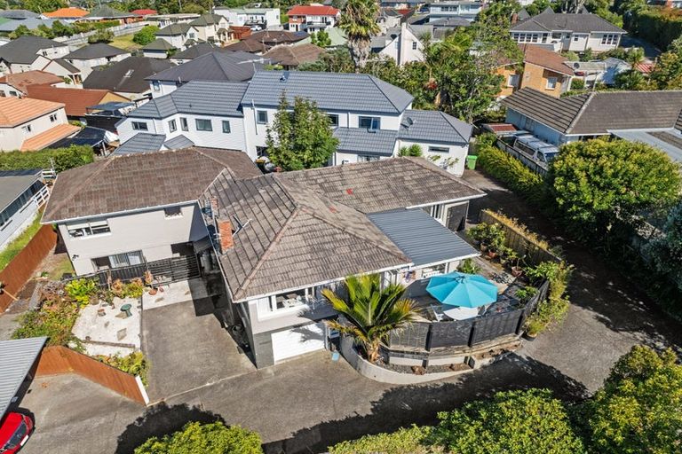 Photo of property in 21 Howe Street, Howick, Auckland, 2014