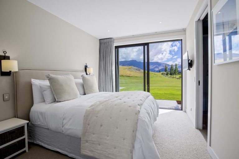Photo of property in 7 Bendemeer Lane, Lake Hayes, Queenstown, 9371