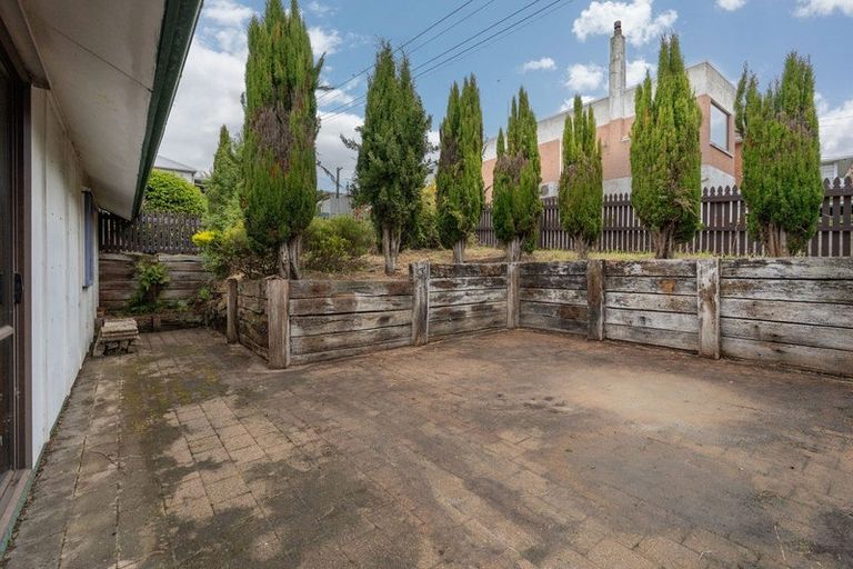Photo of property in 349 South Road, Caversham, Dunedin, 9012