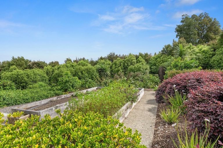 Photo of property in 101 Monowai Road, Wainui, Silverdale, 0994