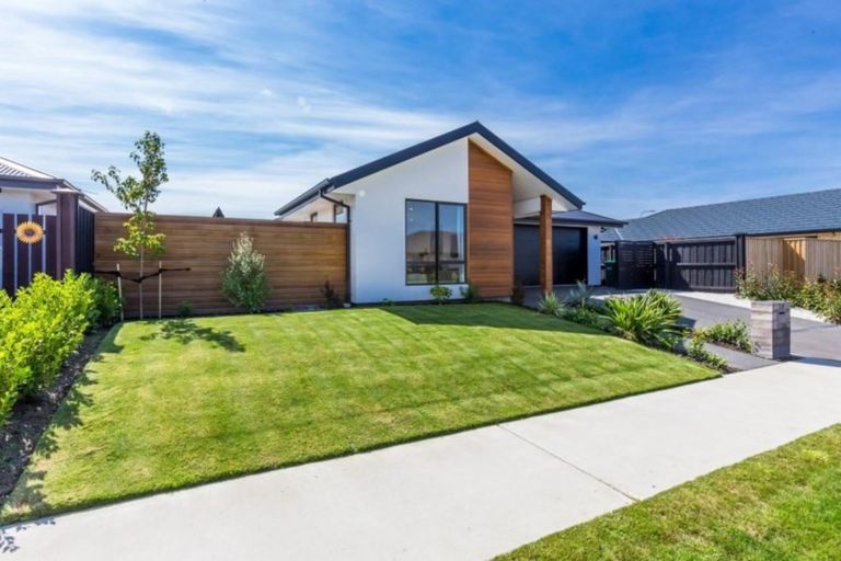 Photo of property in 17 Lydiard Drive, Rolleston, 7615