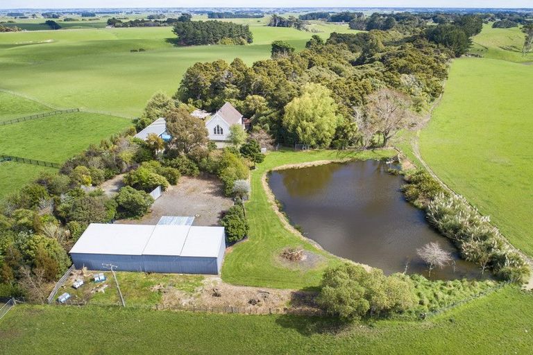 Photo of property in 649 Mount Stewart Halcombe Road, Halcombe, Feilding, 4779