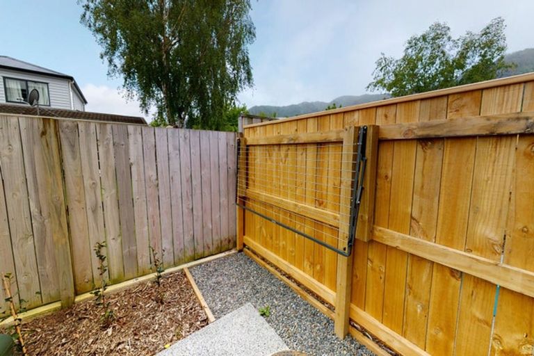 Photo of property in 24 Eruera Love Lane, Waterloo, Lower Hutt, 5011