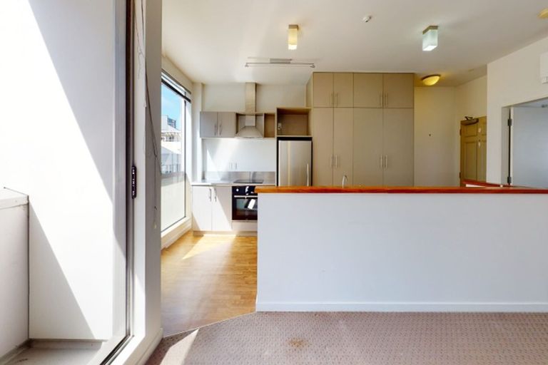 Photo of property in Budget Car Rental, 6/81 Ghuznee Street, Te Aro, Wellington, 6011