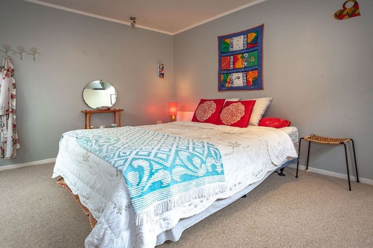 Photo of property in 2 Aputa Avenue, Te Puru, Thames, 3575