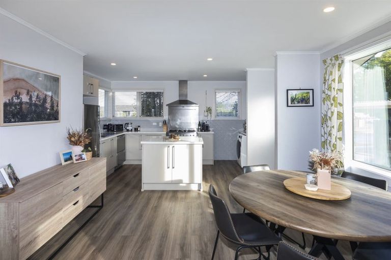 Photo of property in 2 Bolero Place, Parklands, Christchurch, 8083