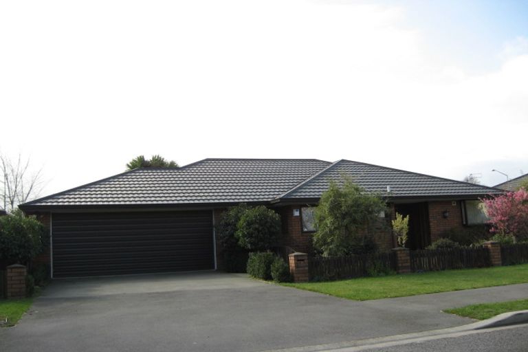 Photo of property in 1/2b Wherstead Road, Cashmere, Christchurch, 8022