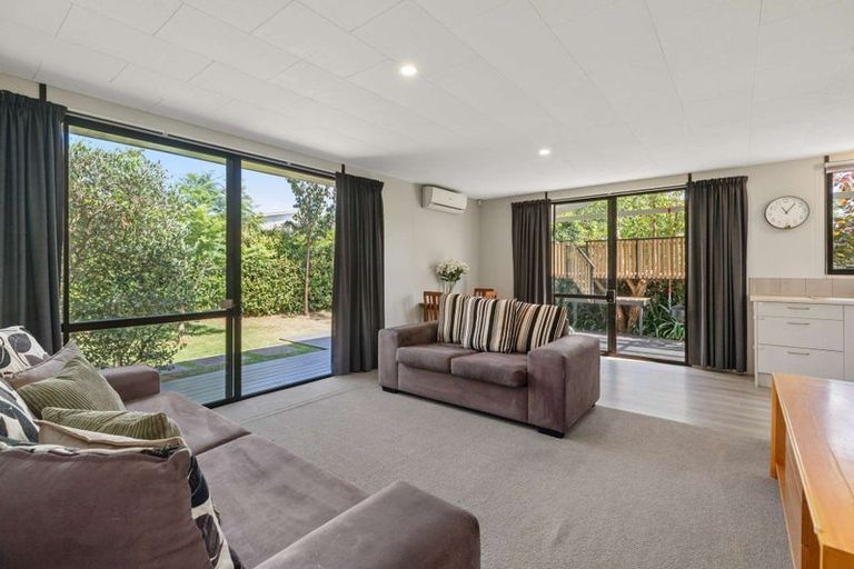 Photo of property in 1/39 Clayburn Road, Glen Eden, Auckland, 0602
