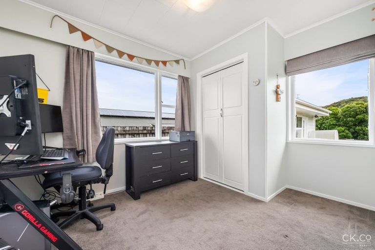 Photo of property in 67 Waipounamu Drive, Kelson, Lower Hutt, 5010