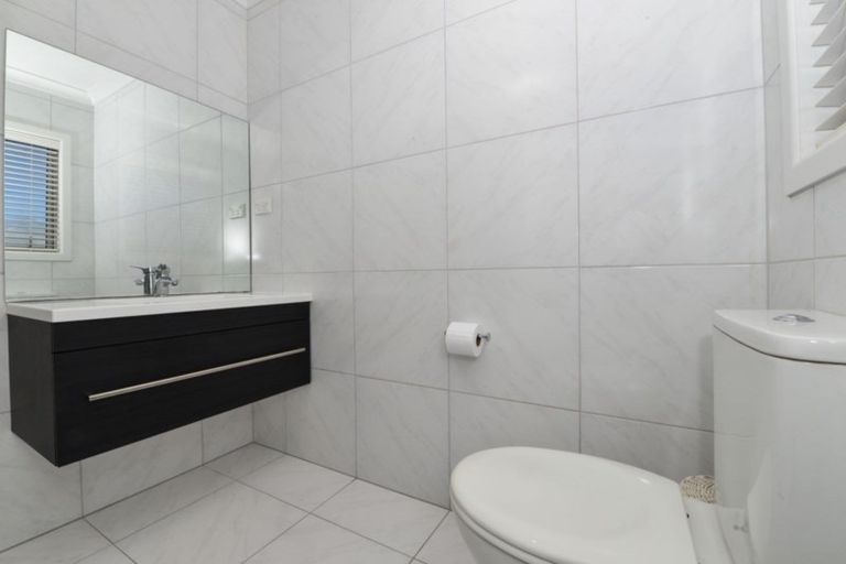 Photo of property in 5 The Rocks, Flagstaff, Hamilton, 3210