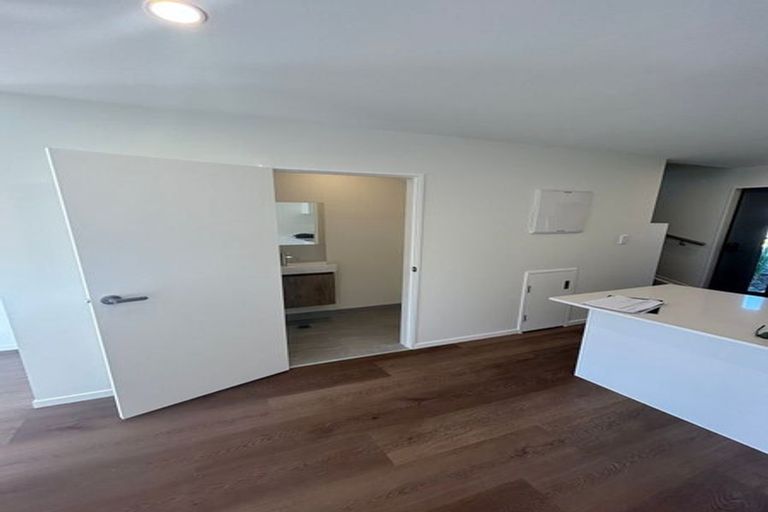 Photo of property in 22 Jabuka Street, Glen Eden, Auckland, 0602