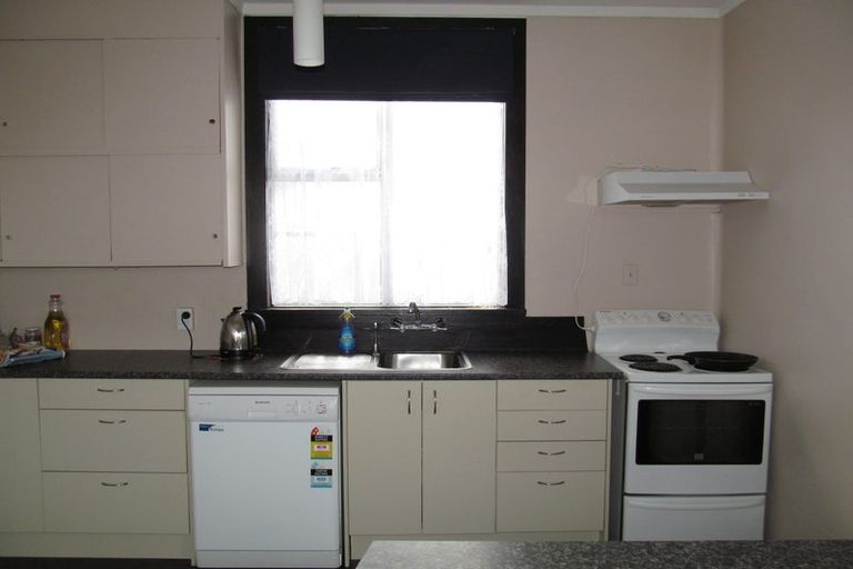 Photo of property in 5a Kinsman Street, Kaikorai, Dunedin, 9010