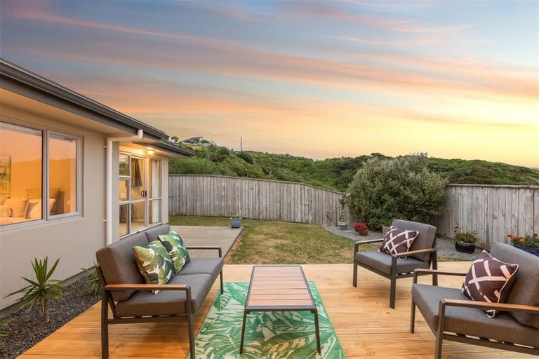 Photo of property in 25 Milford Street, Aotea, Porirua, 5024